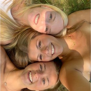 Meet your Posher, Mia